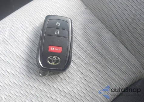 2024 Toyota Corolla Se z USA, uszkodzony, nr VIN JTND4MBE3R3228989